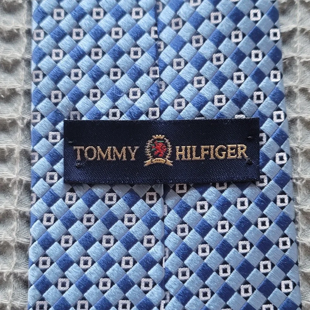 Tommy Hilfiger Tie Mens OS Blue‎ Geometric Diamond 100% Silk Woven Made in USA